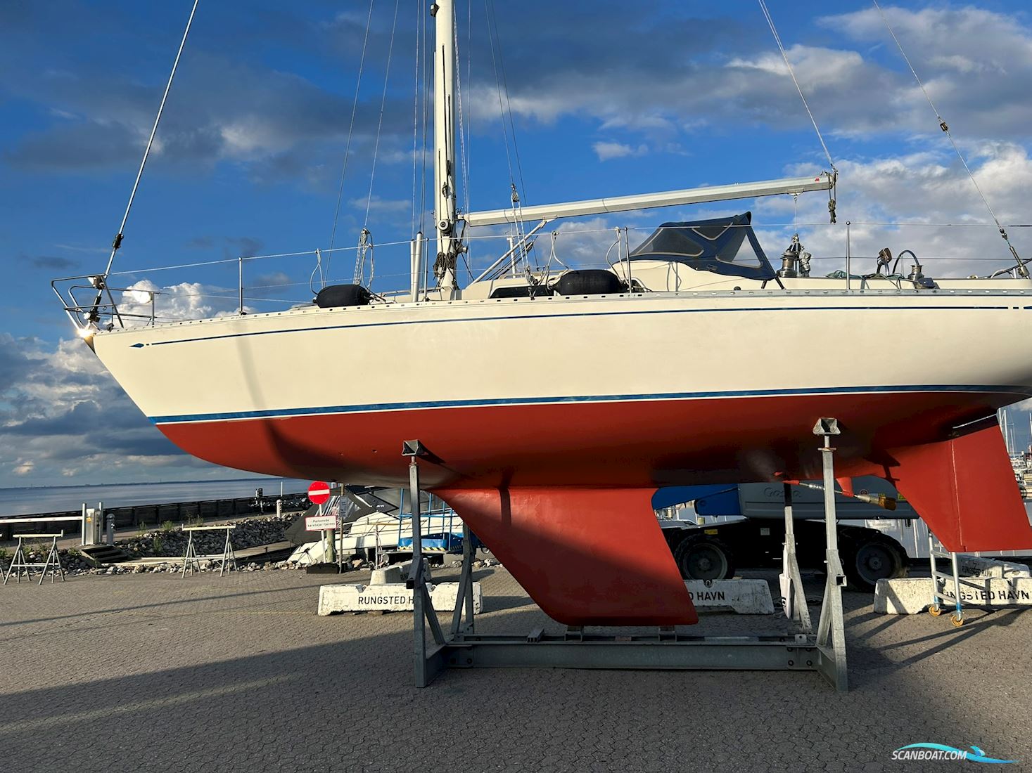 Sagitta 35