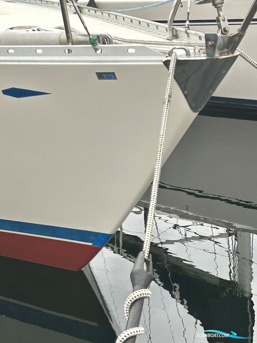 Sagitta 35