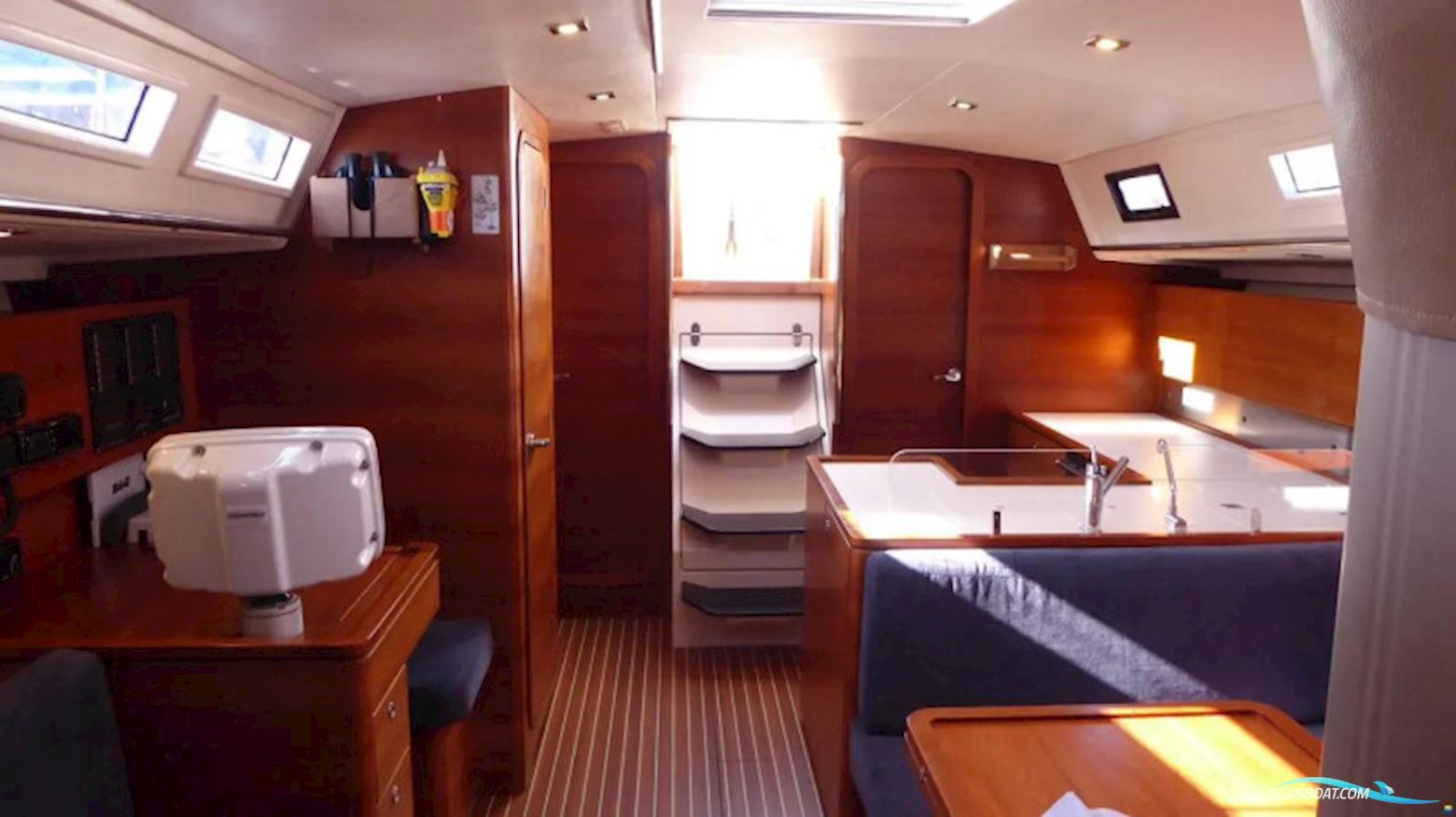 Salona 44 Performance
