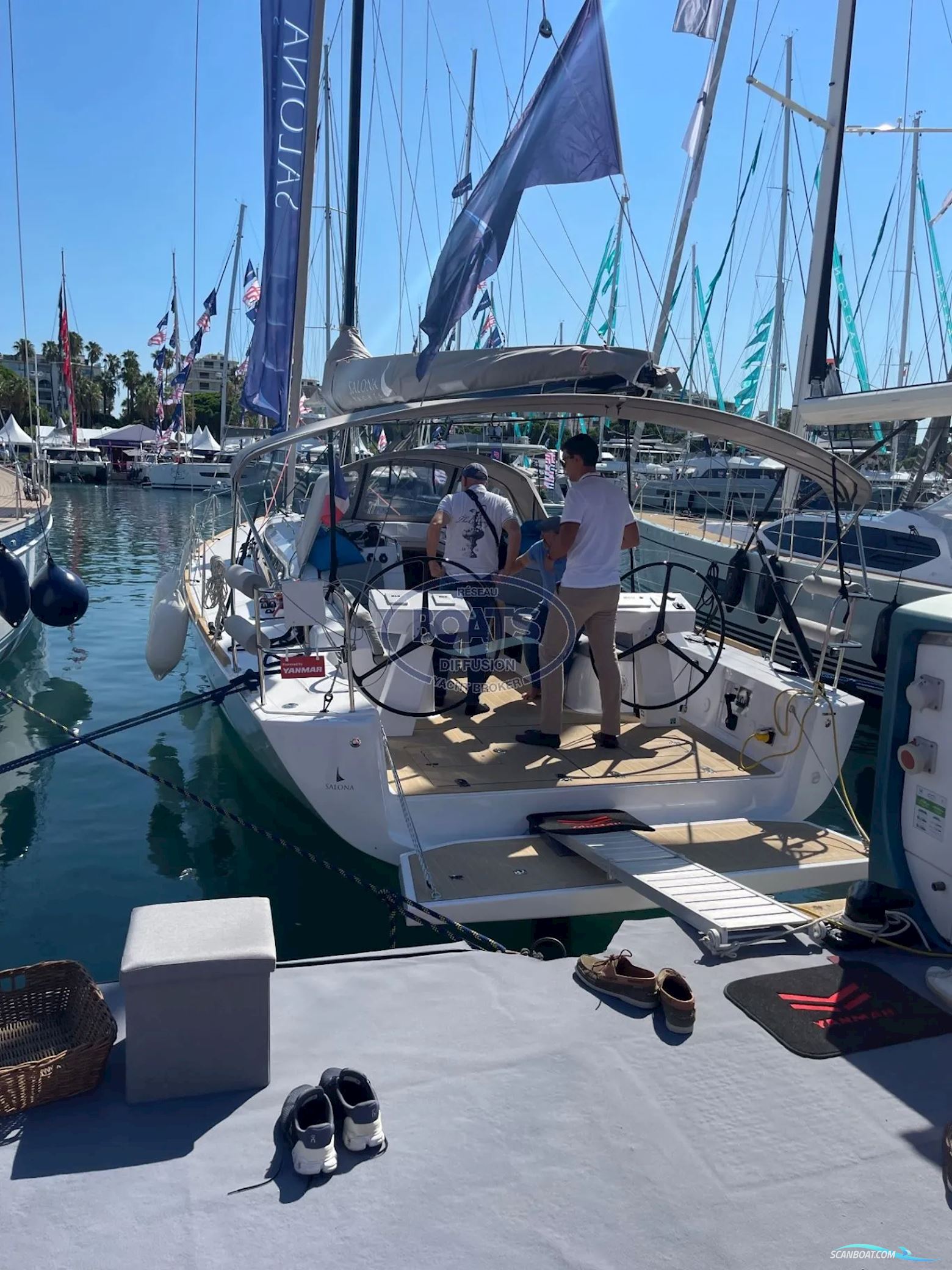 Salona 46