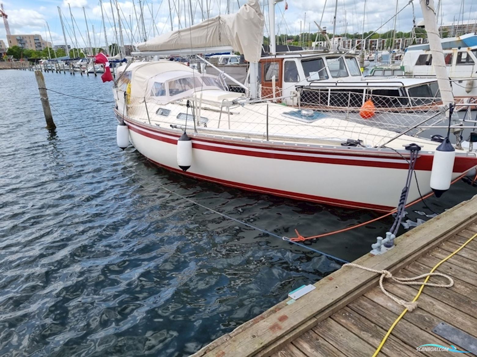 Scanmar 33 Zeilboten 1986, met Volvo Penta
 motor, Denemarken