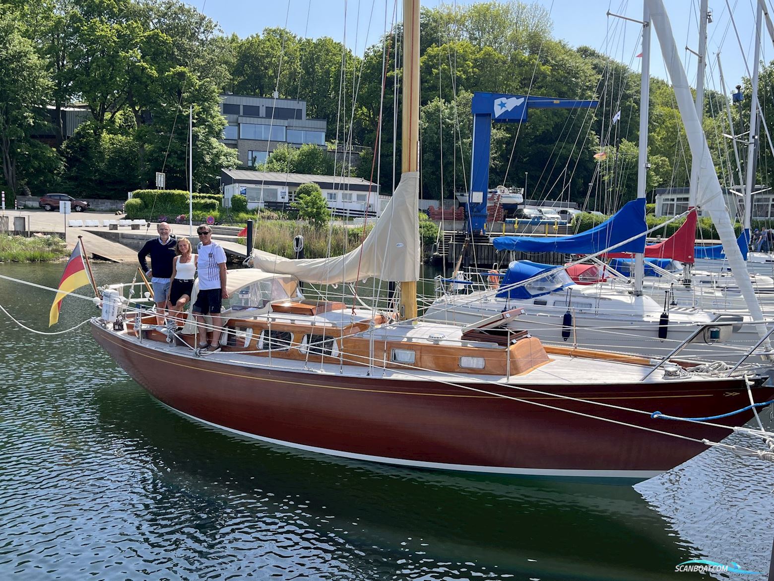 Schneller Klassiker-6 KR Matth.-Paulsen in Bestform Zeilboten 1973, met Volvo Penta 2030 motor, Duitsland