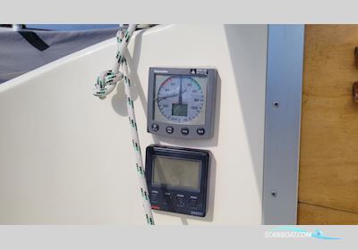 Schöchl Sunbeam 27KS Zeilboten 1989, met Kräutler motor, Duitsland