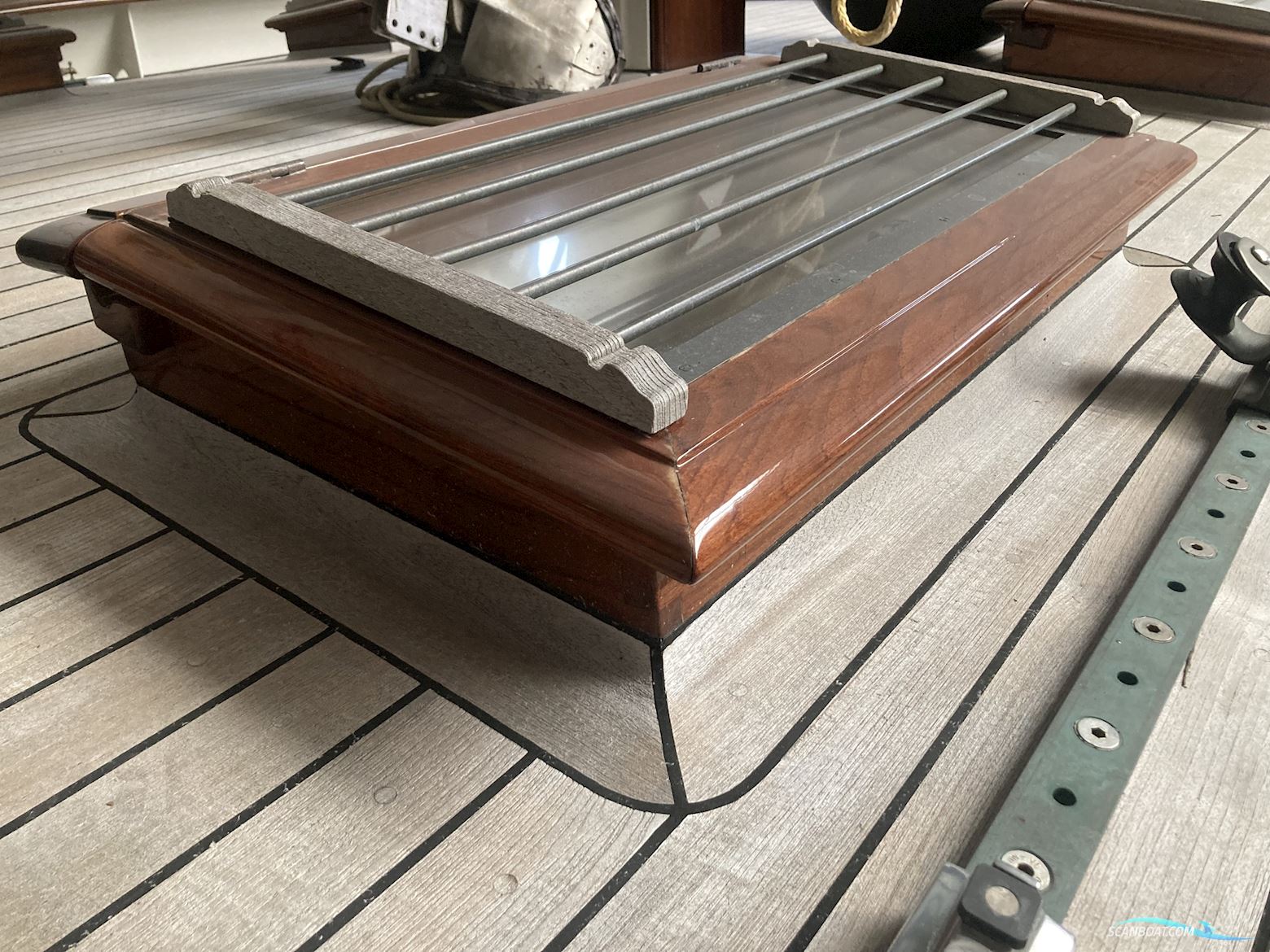 Schokker 18.60 Meter Hoek Design