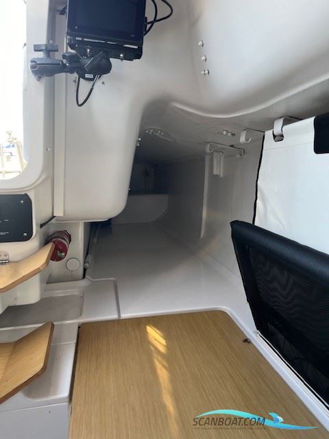 Seascape 27 med Harbeck alu trailer. 