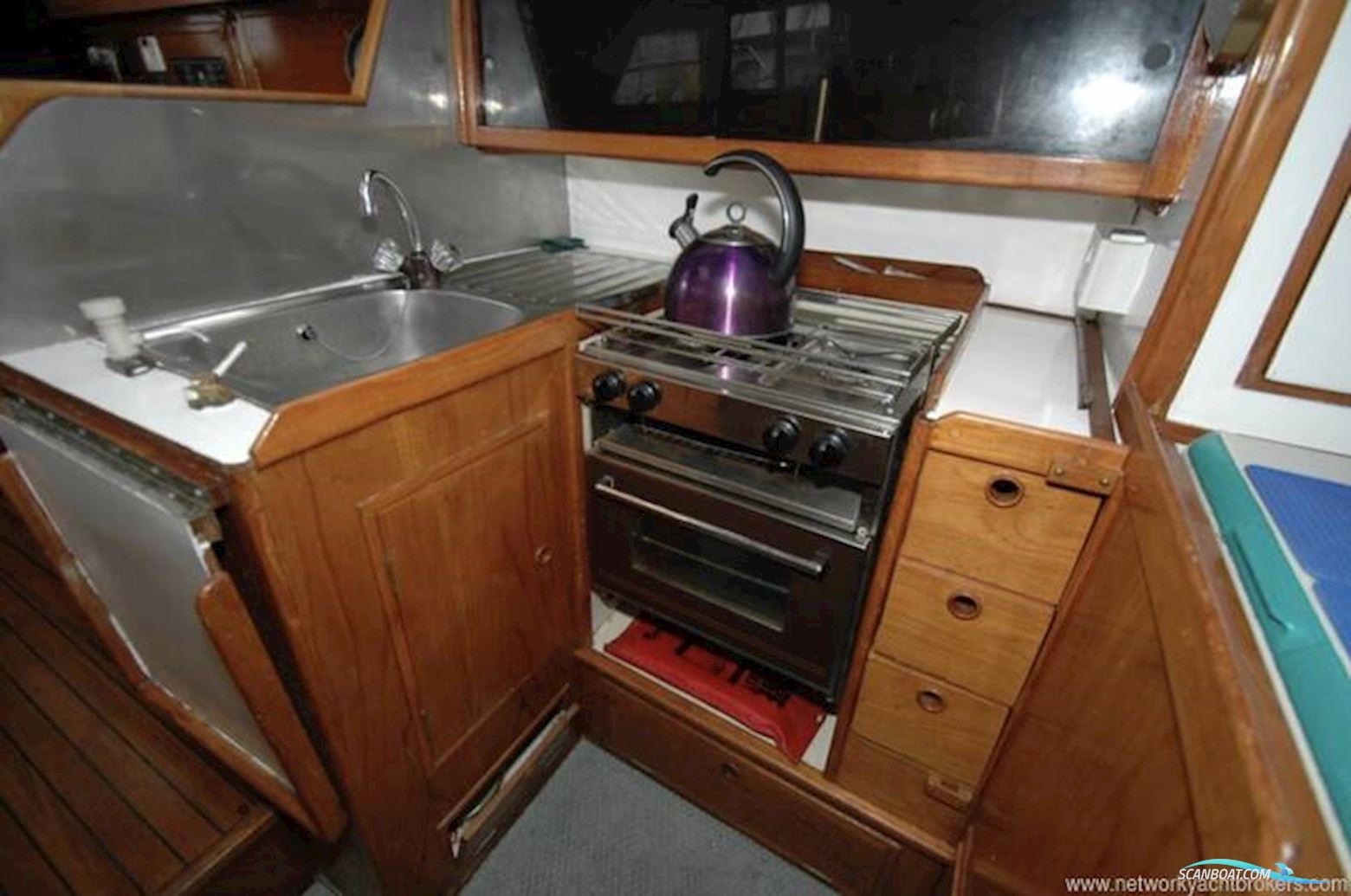 Seastream 34