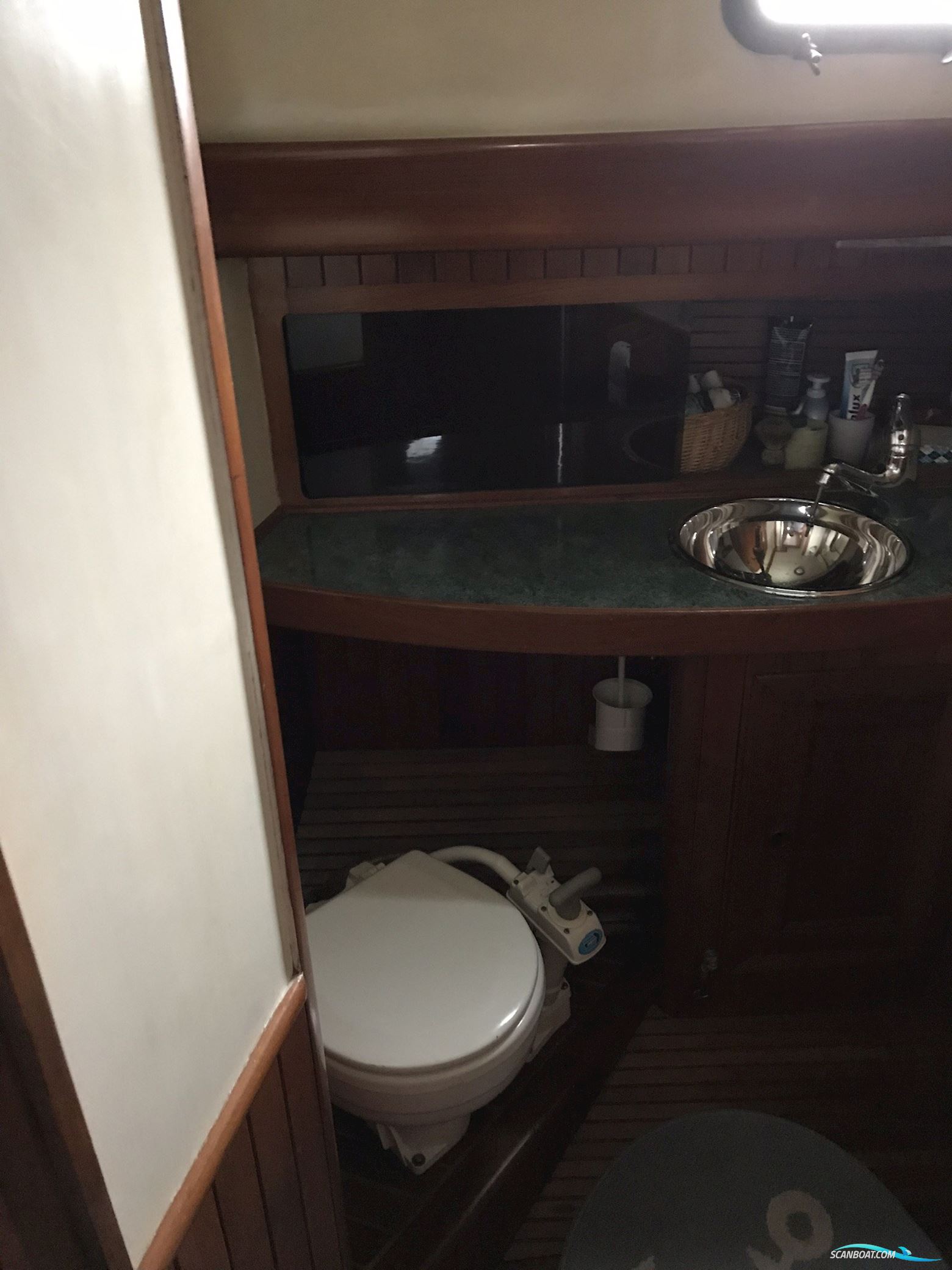 Shin Hsing Yacht Building Co.Ltd Taiwan Delta 45S