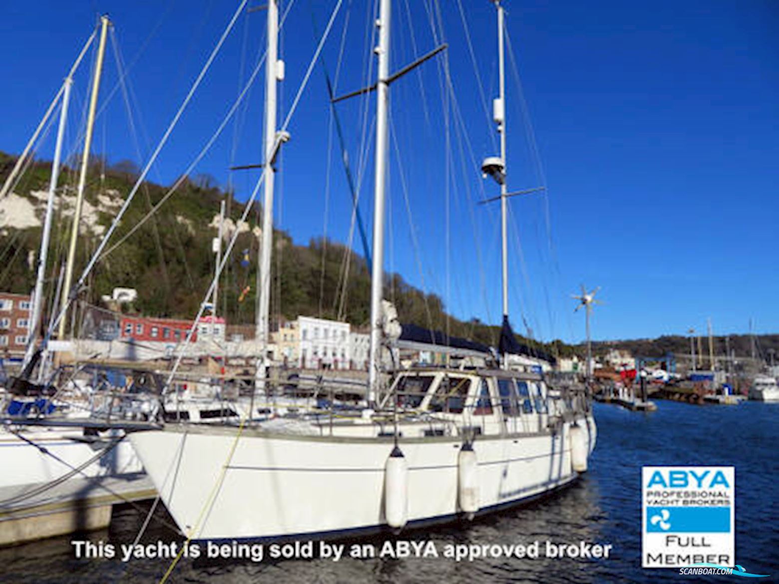 Siltala Nauticat 38 Zeilboten 1984, met Beta Marine  - New 2019 motor, United Kingdom