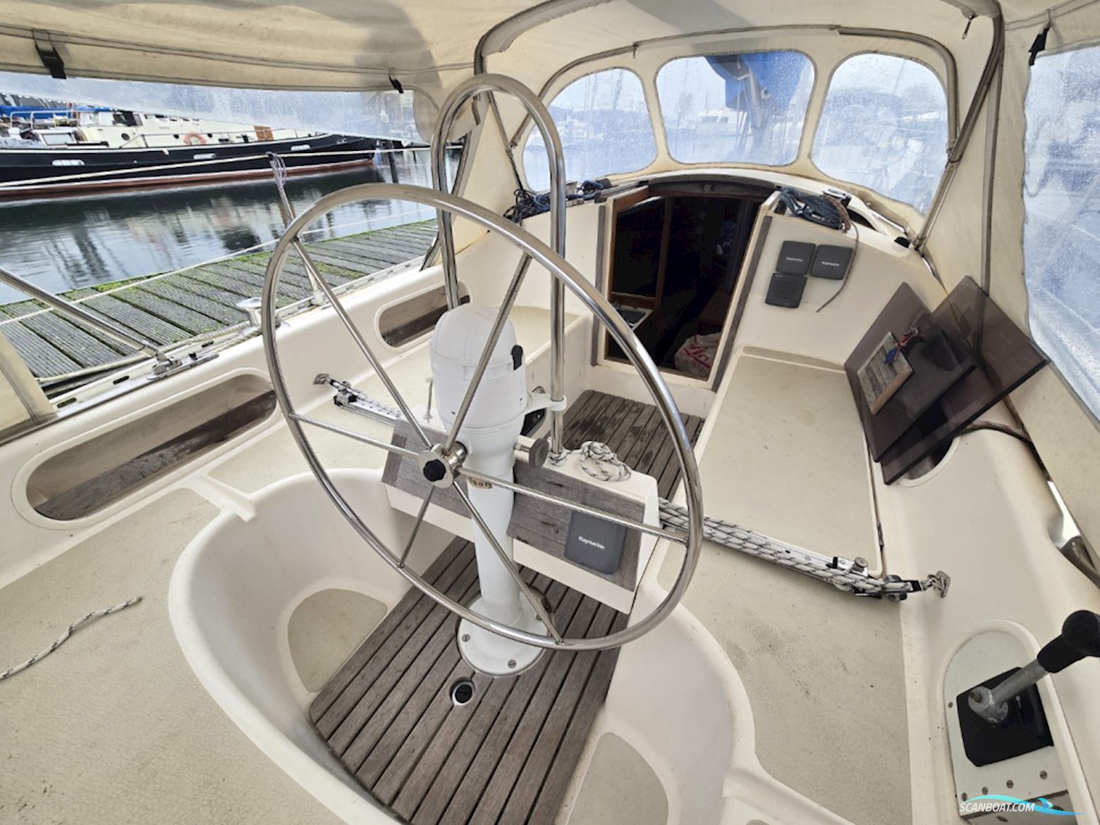 Sirena 38