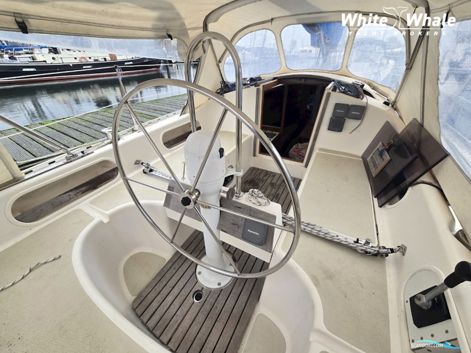 Sirena 38