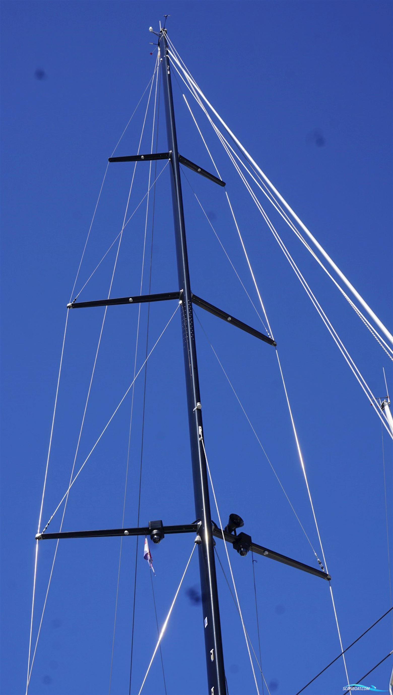 SOLARIS 55