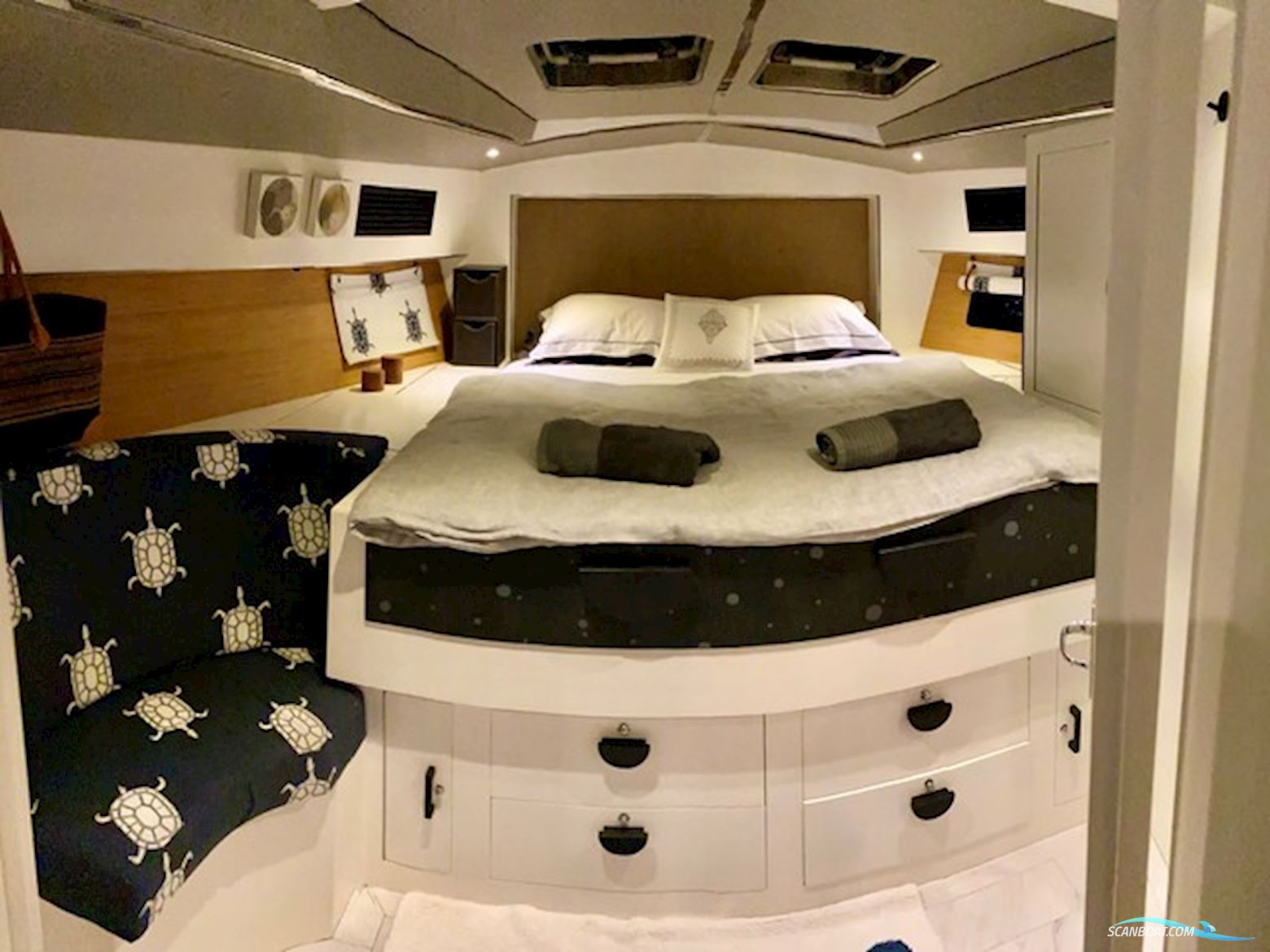 Sovereign 54