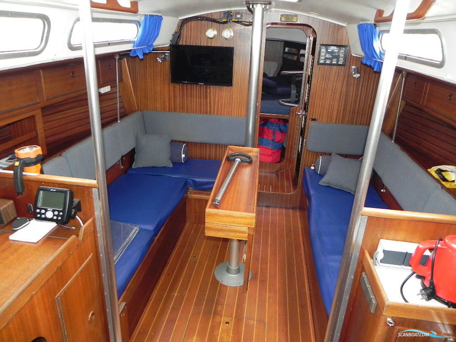 Spirit 32
