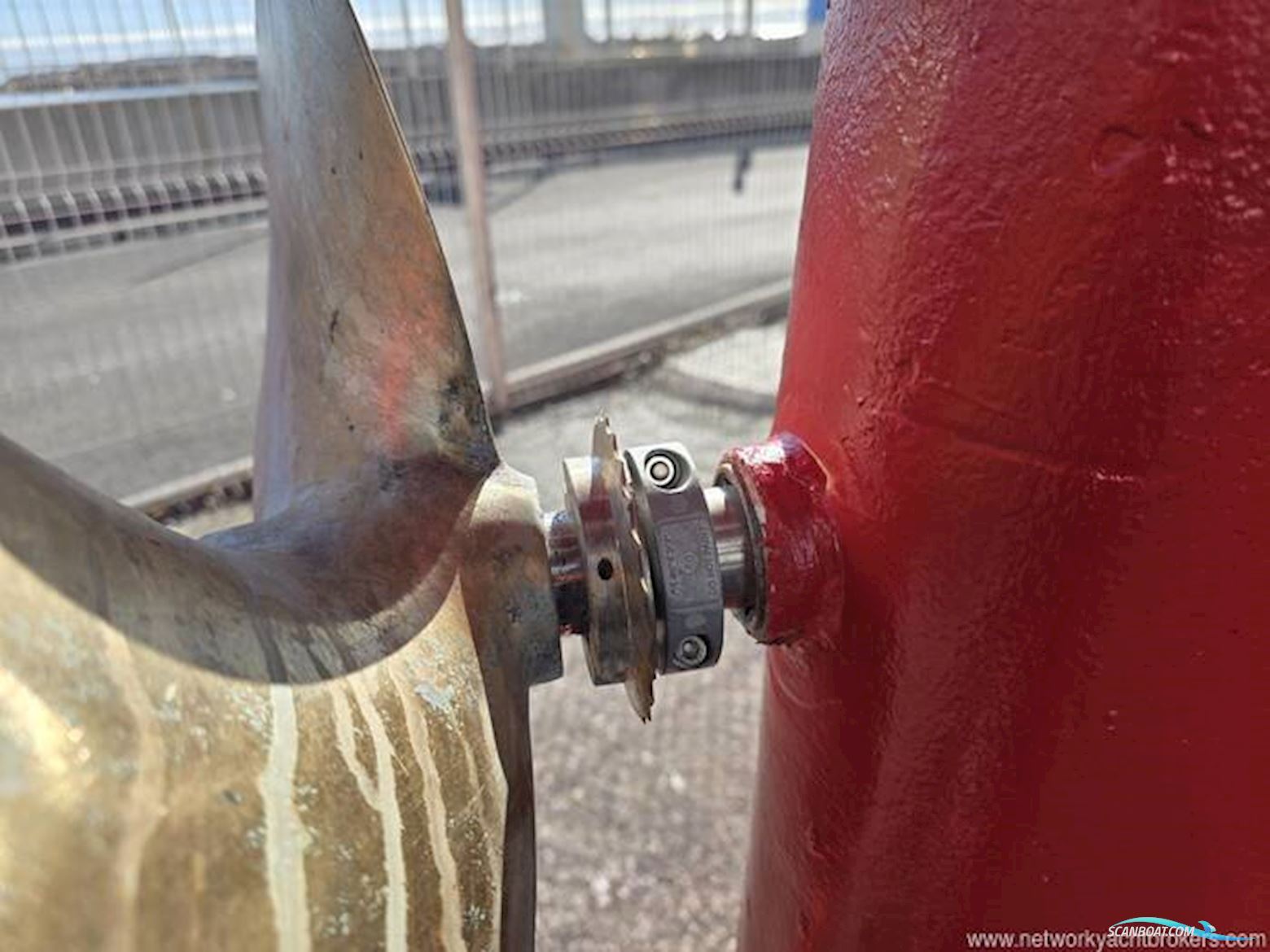 Stratimer Endurance 44