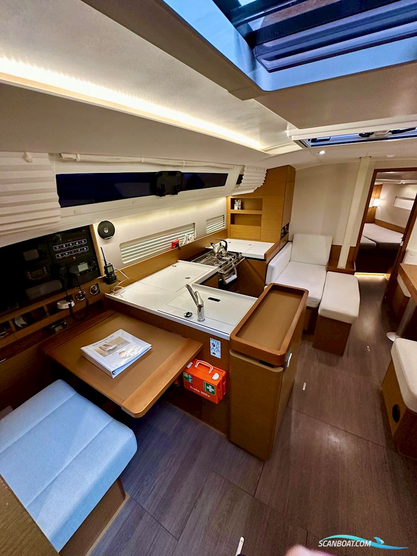 Sun Odyssey 410