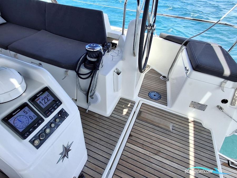 Sun Odyssey 440