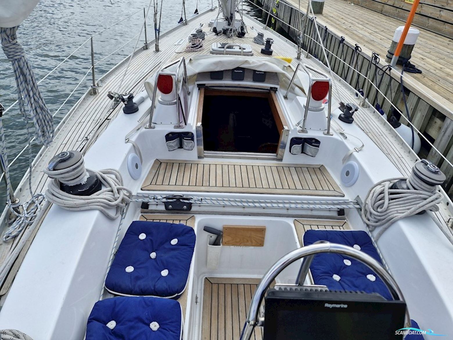 Swan 38
