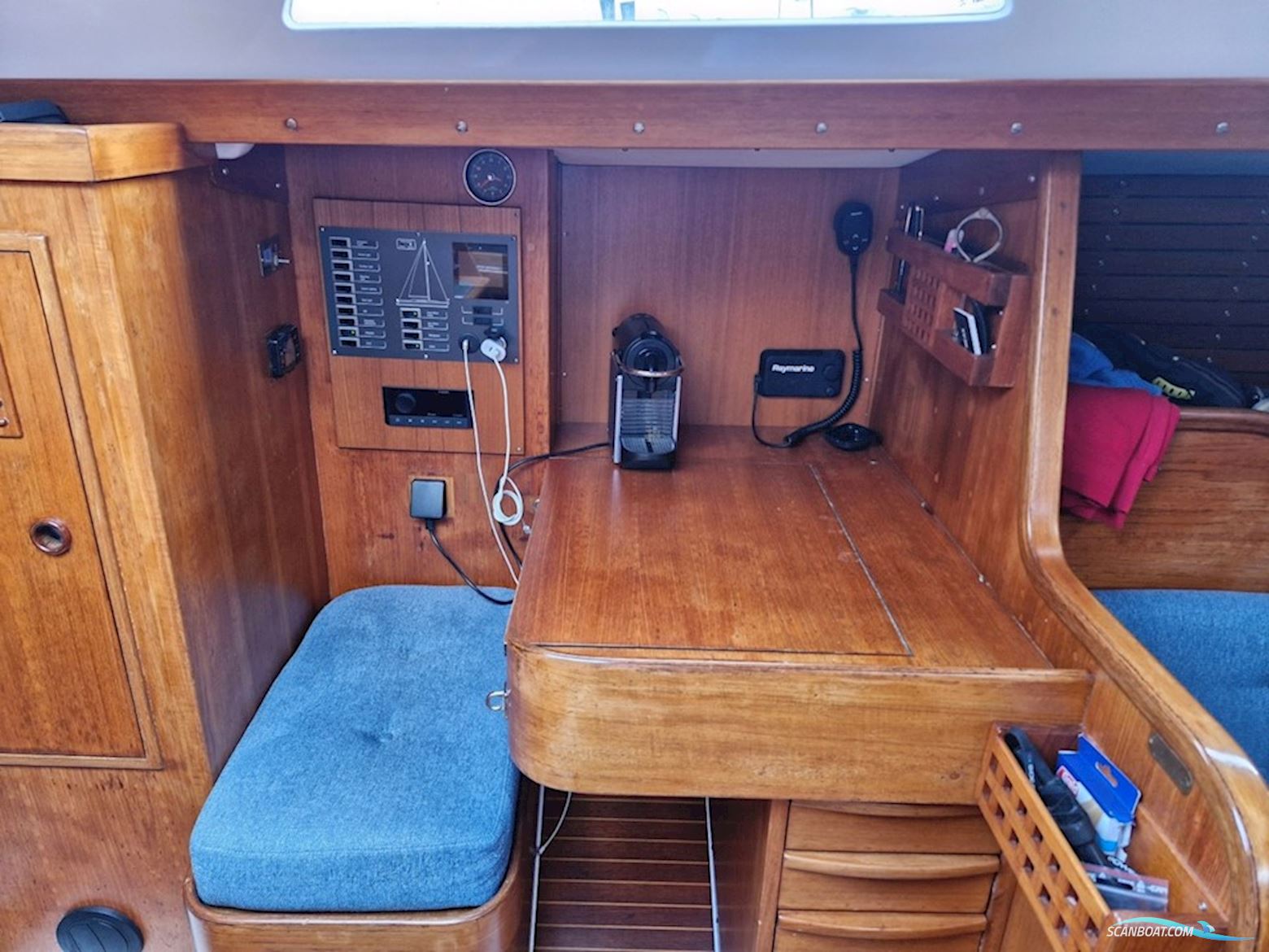 Swan 38