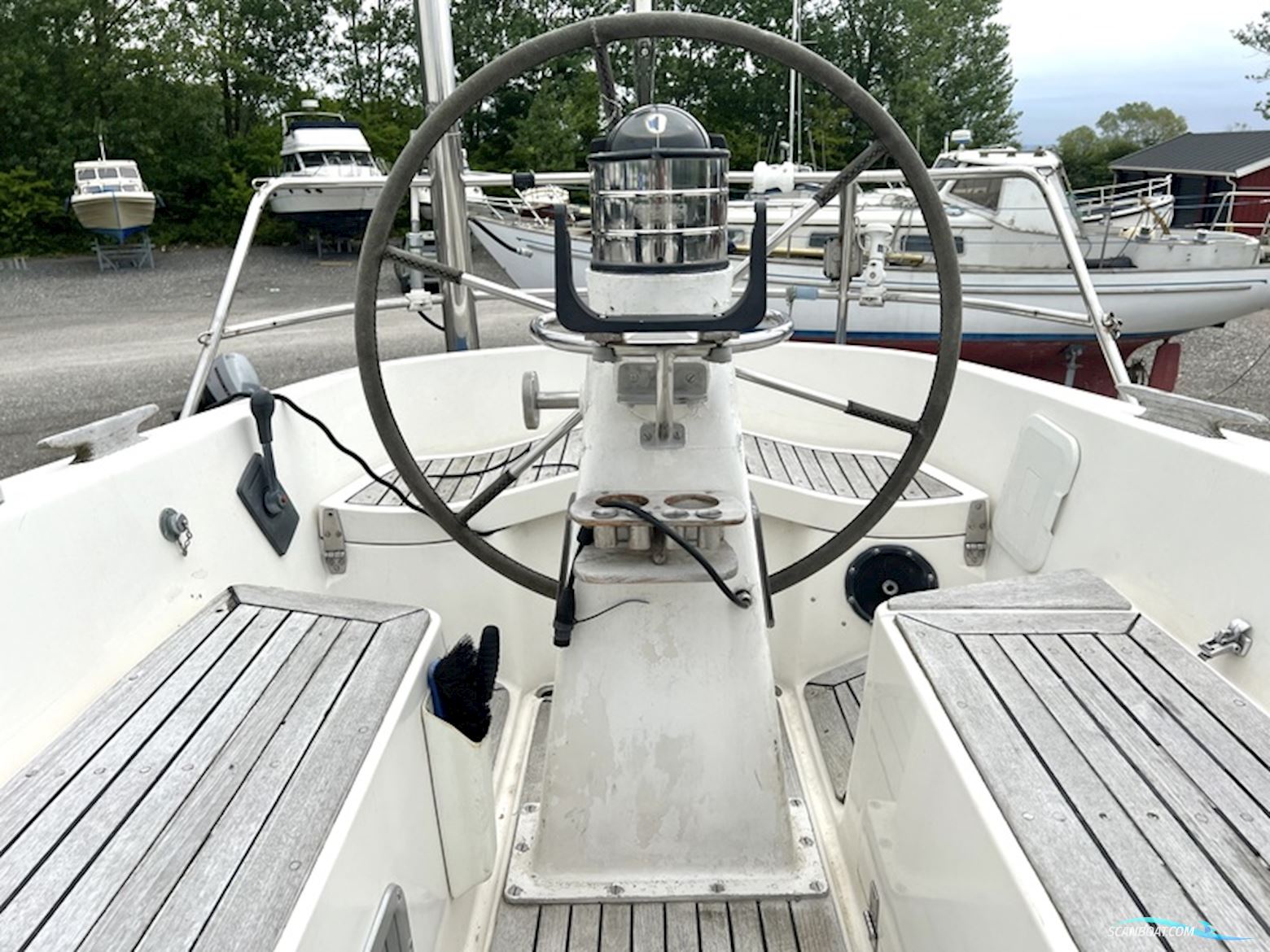 Swan 38