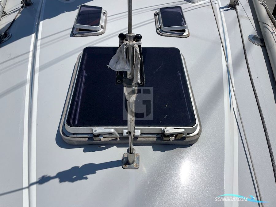 Swan 39