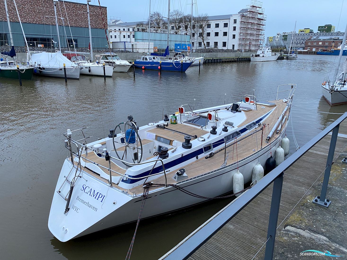 Swan 391
