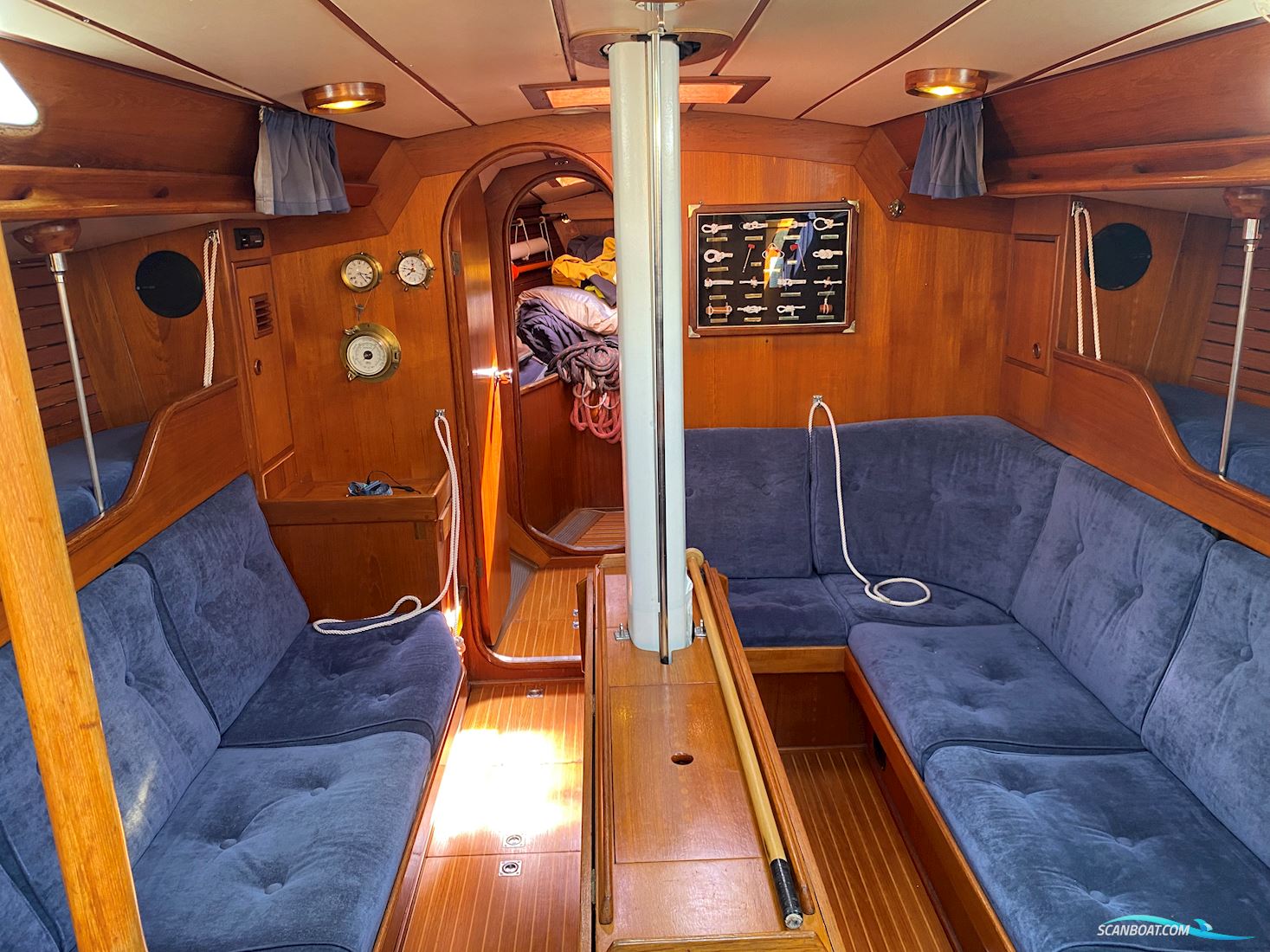 Swan 391