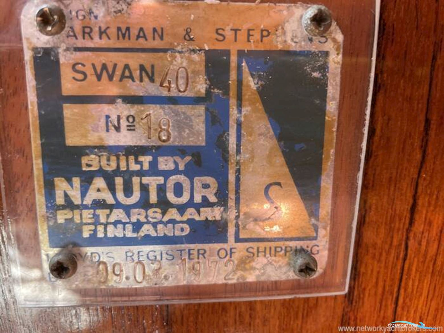 Swan 40