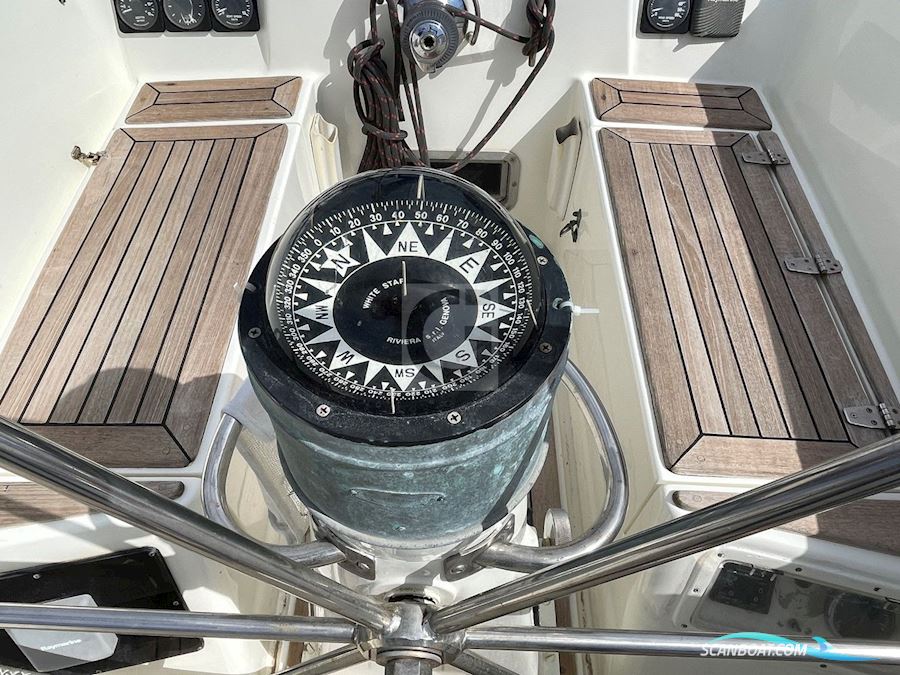 Swan 47