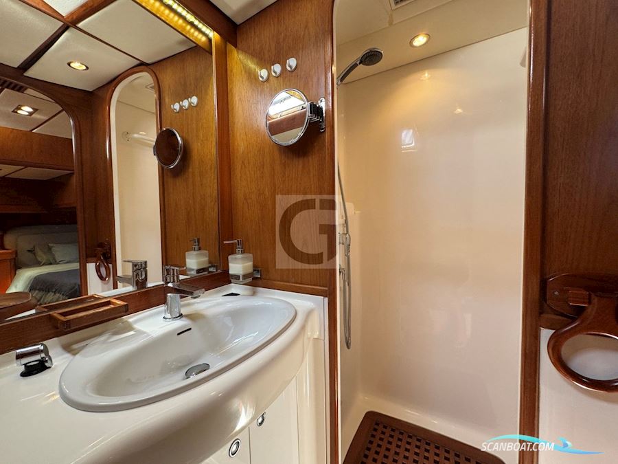 Swan 68