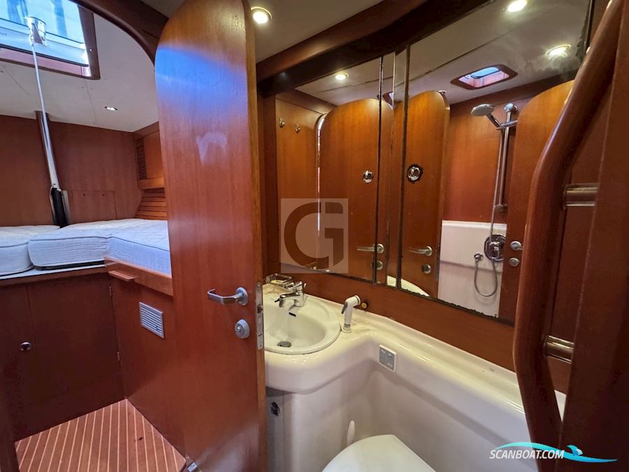Swan 68