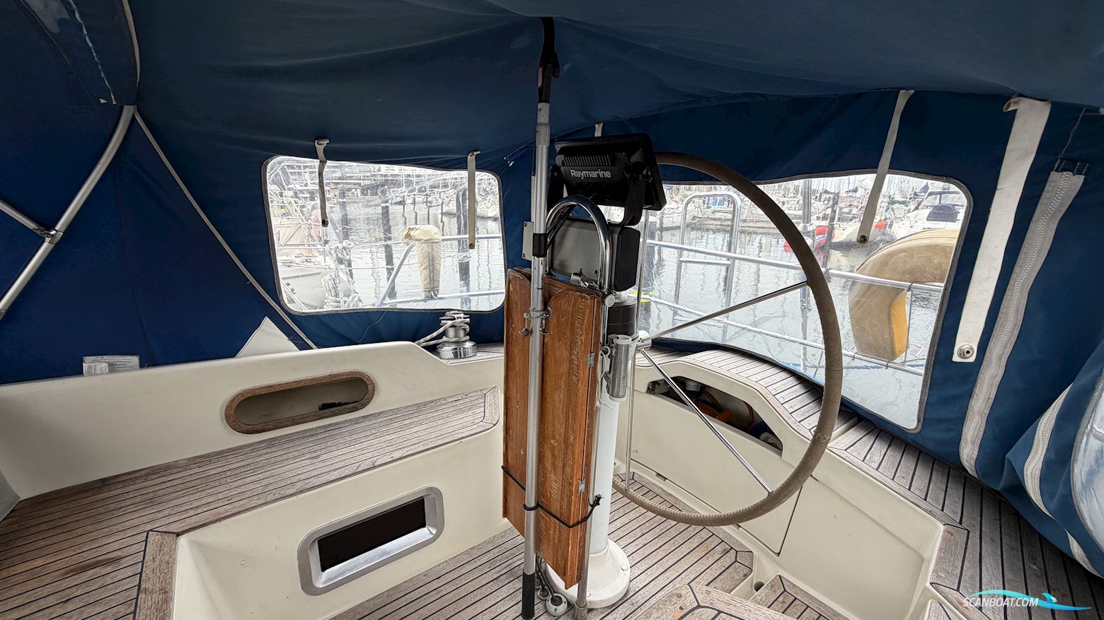 Sweden Yacht 340