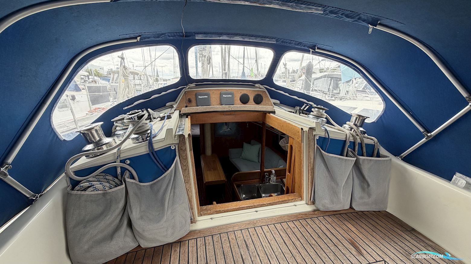 Sweden Yacht 340