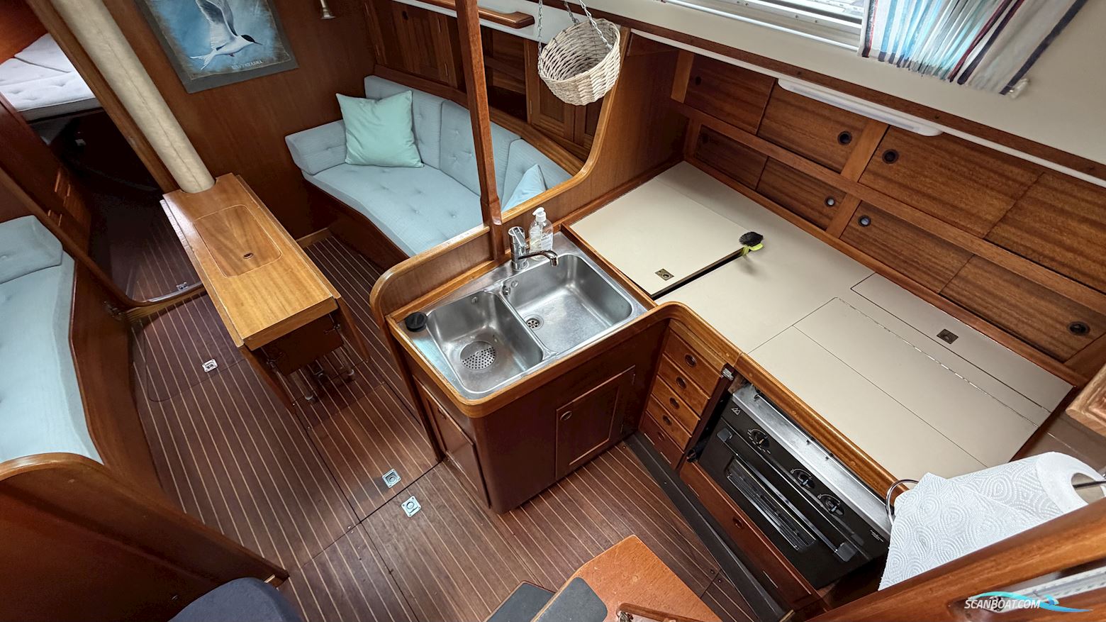 Sweden Yacht 340