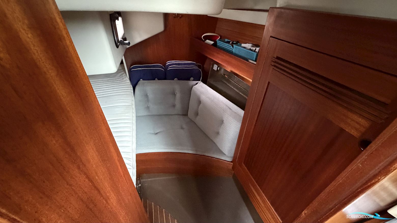 Sweden Yacht 340