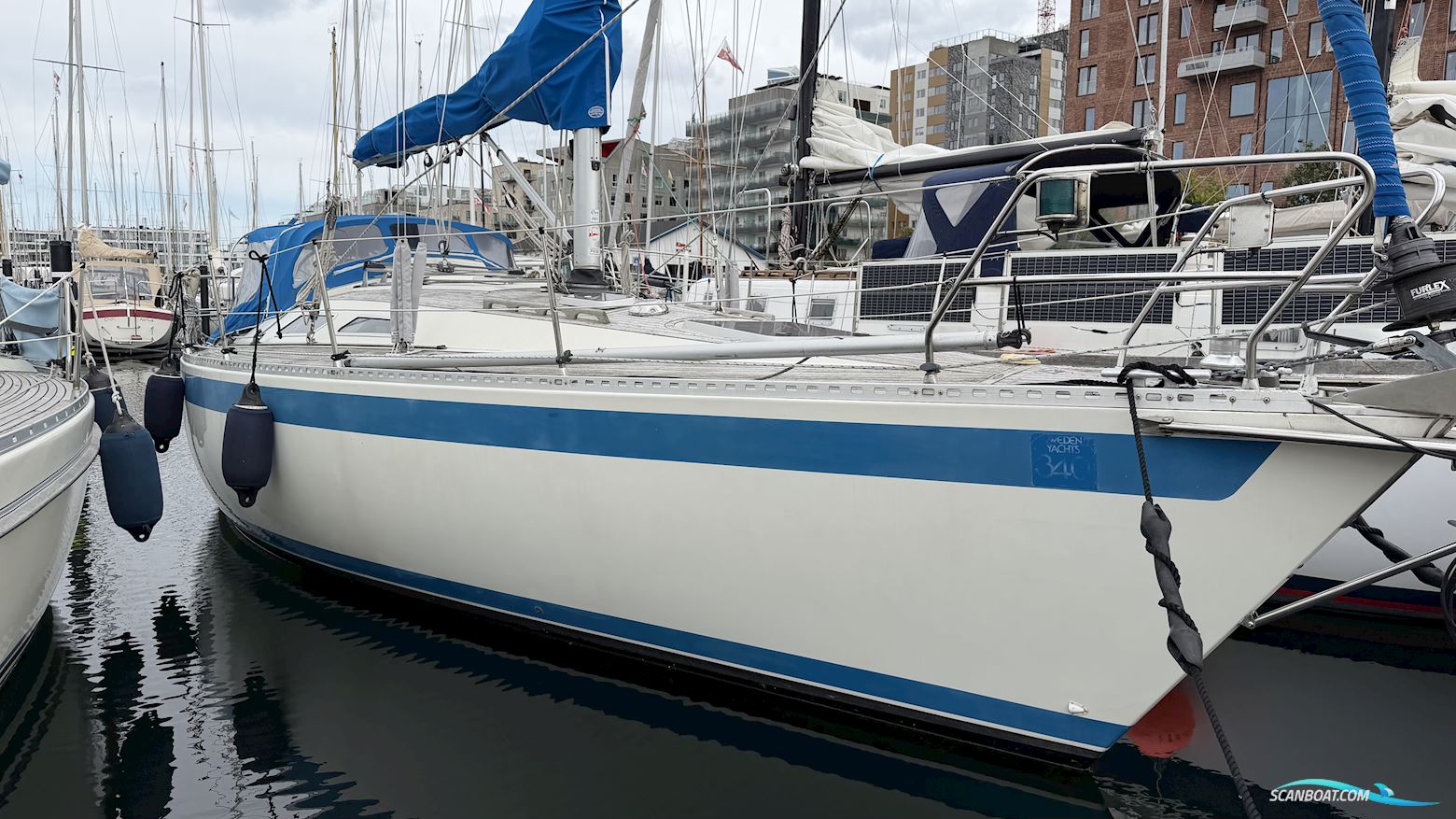 Sweden Yacht 340
