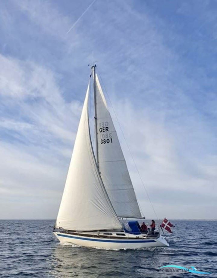 Sweden Yachts 340