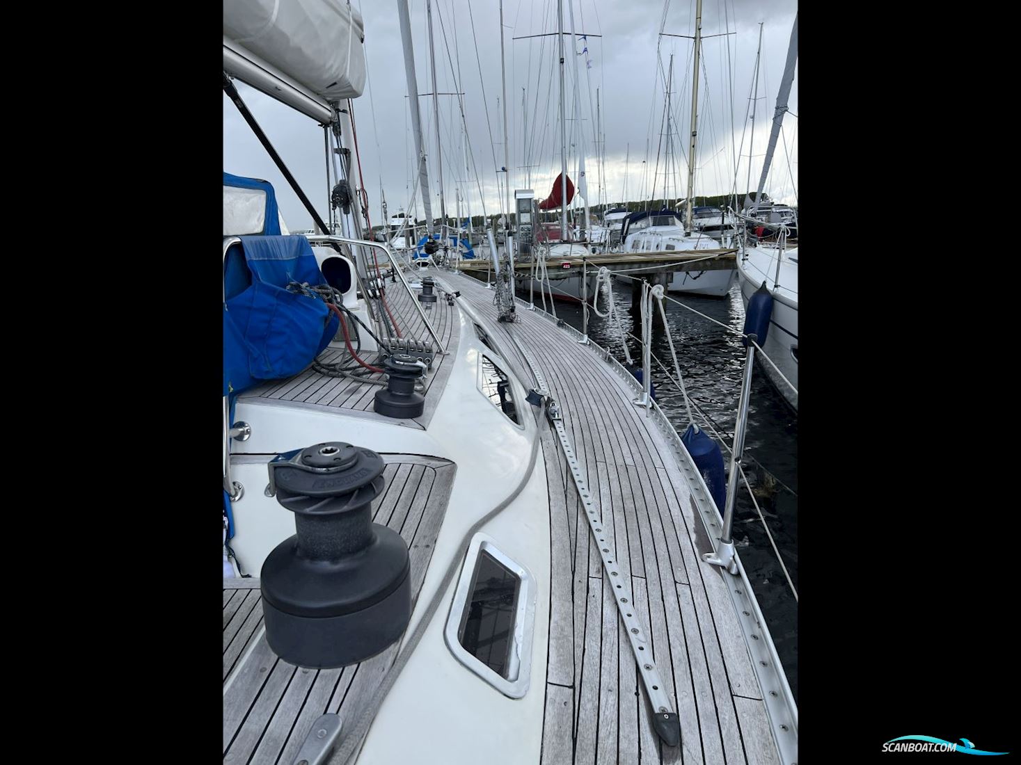 Sweden Yachts 38