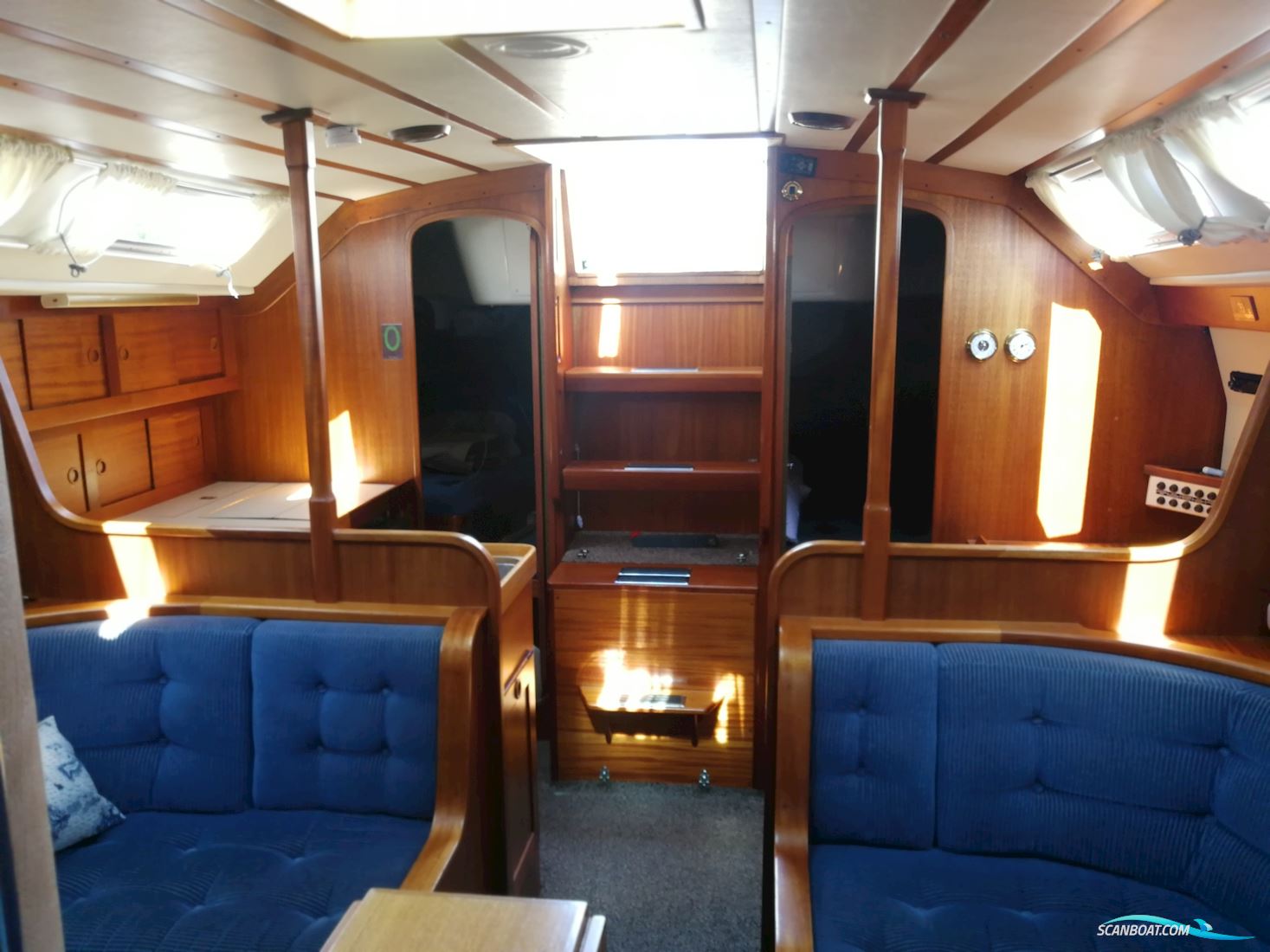 Sweden Yachts 38