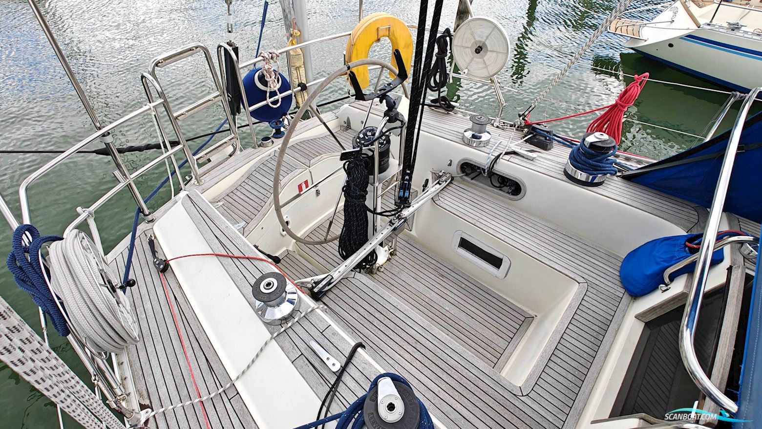 Sweden Yachts 38/3