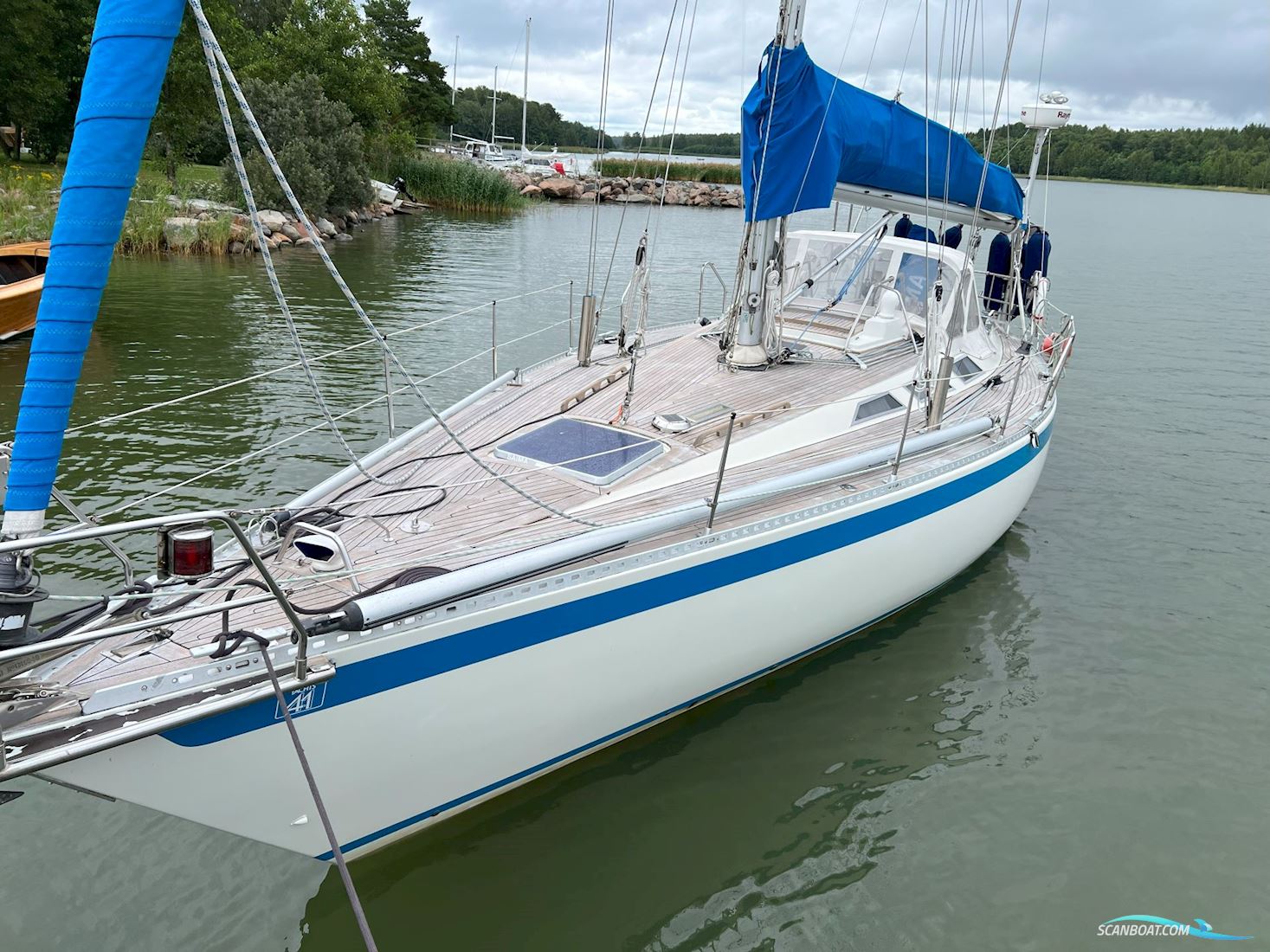 Sweden Yachts 41