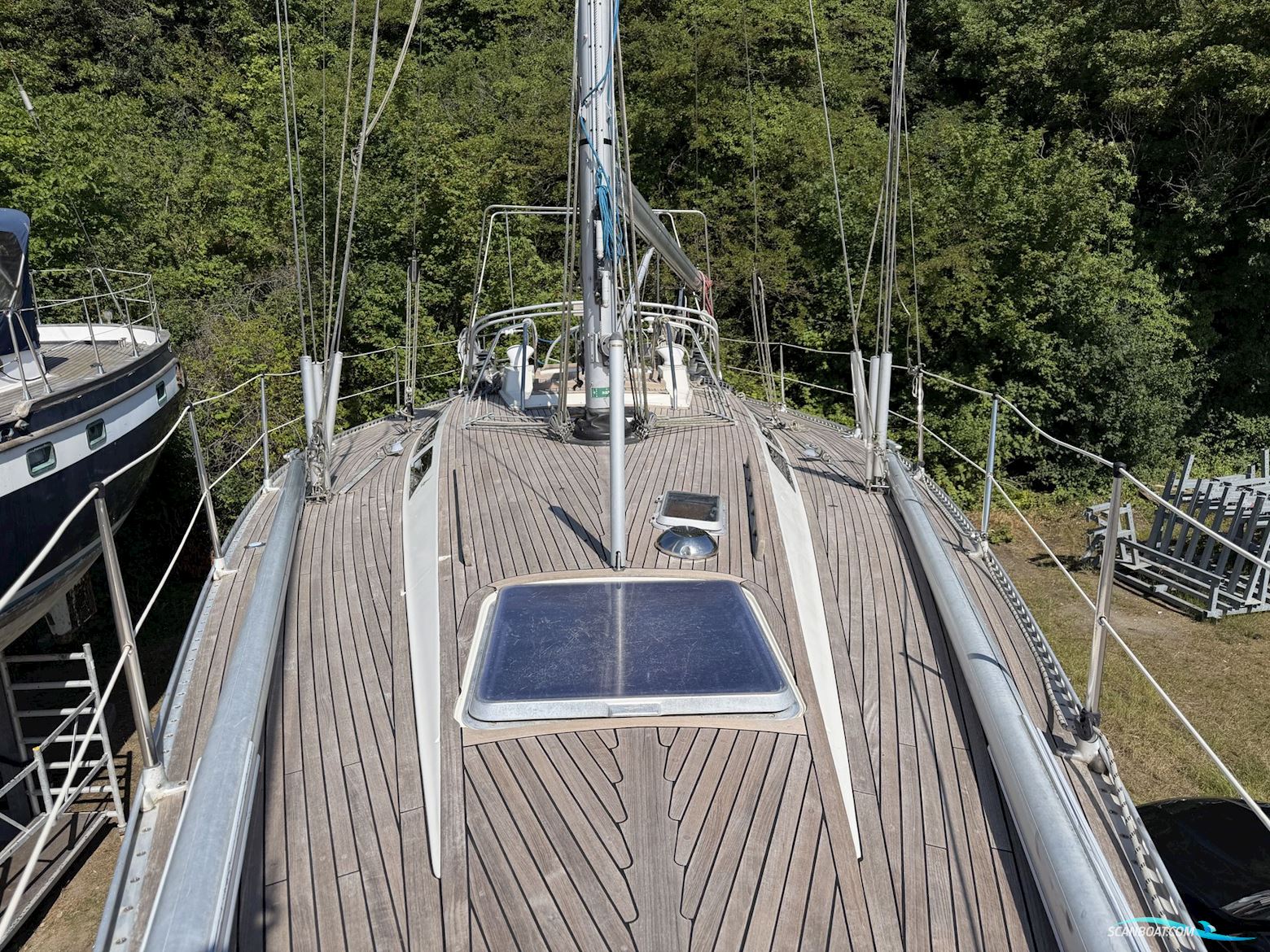 Sweden Yachts C41