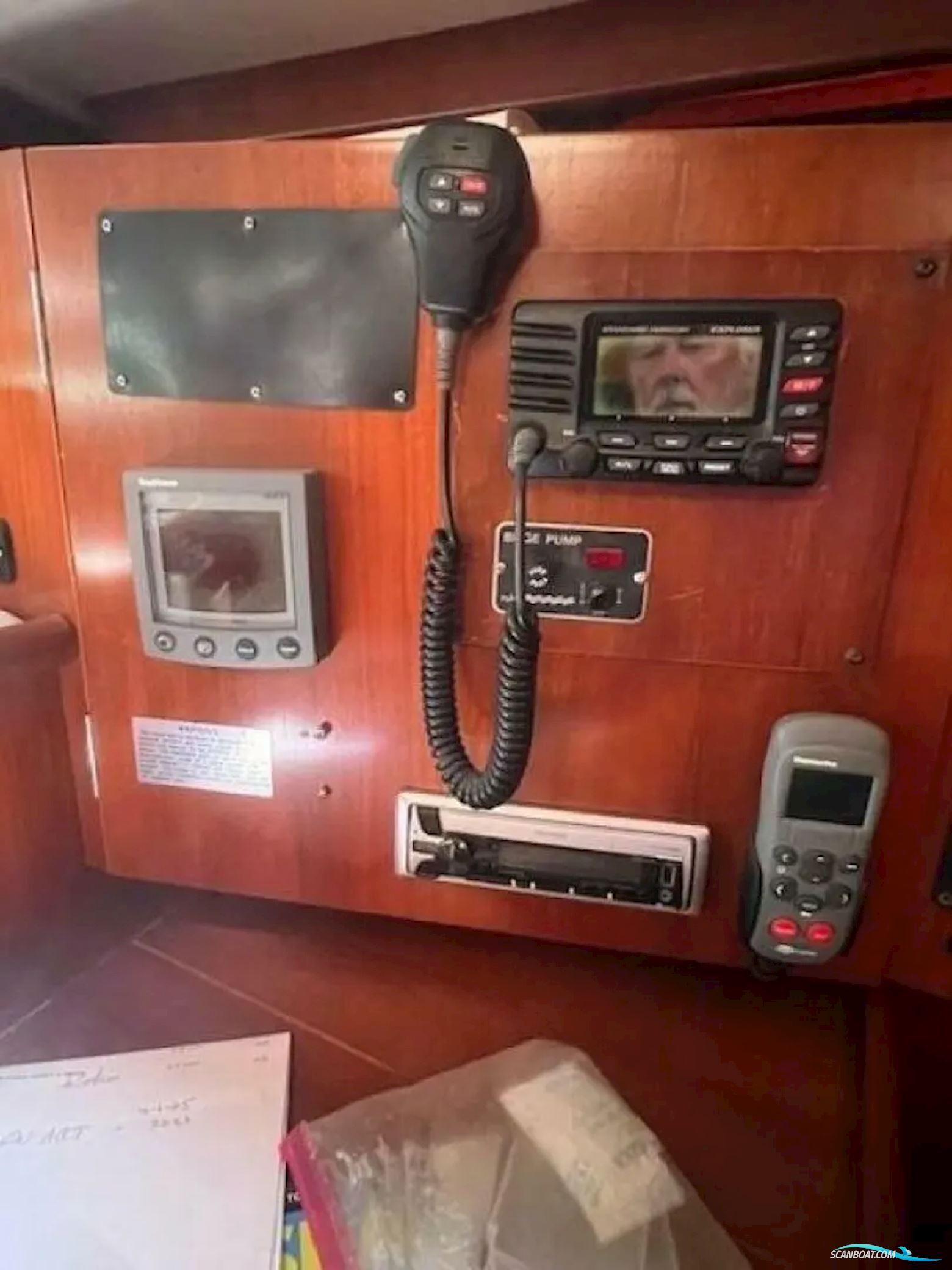 TRACKER Boats Pro Team 195