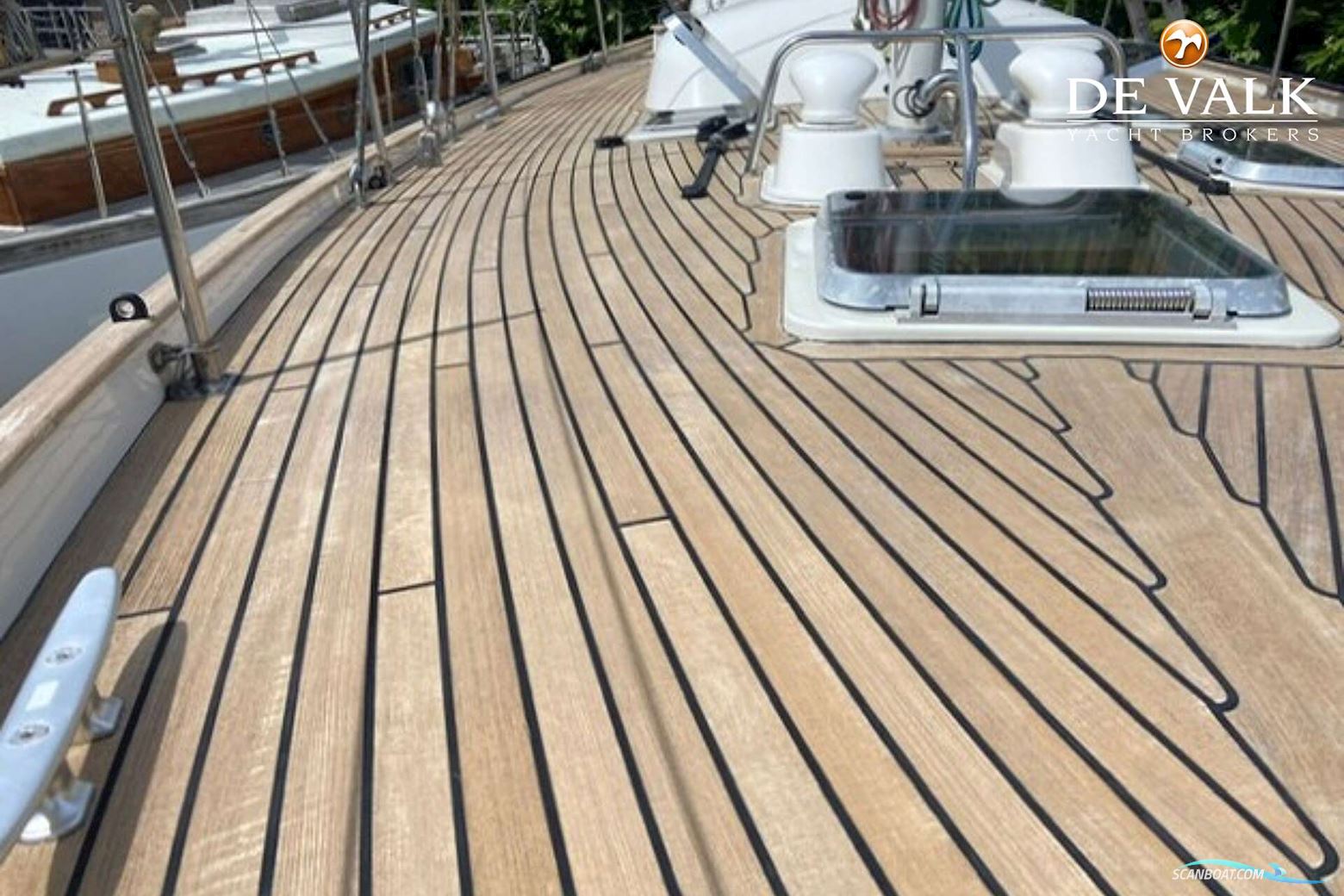 Tradewind 35