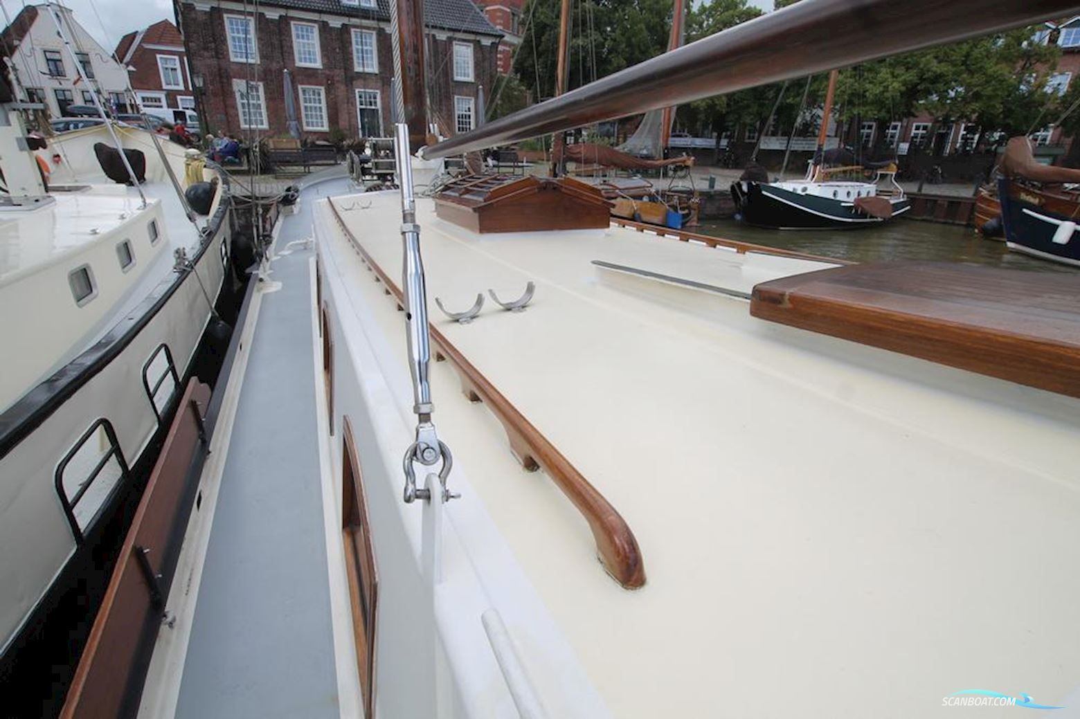 Traditional Platbodem