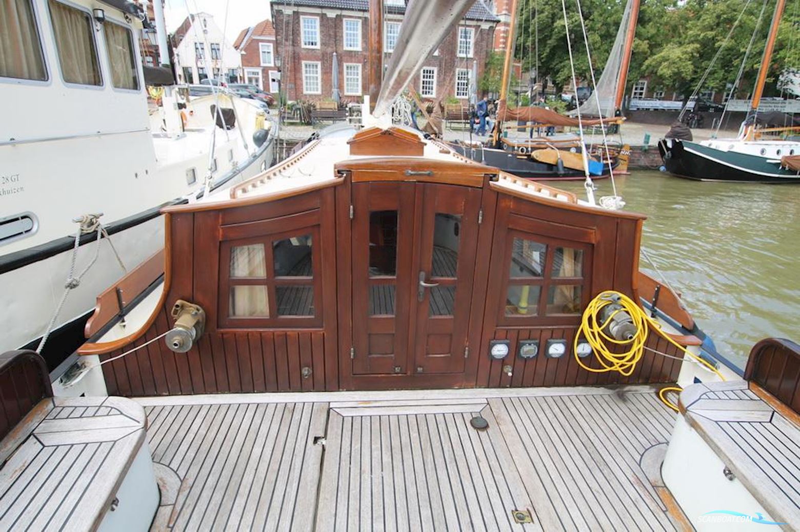 Traditional Platbodem