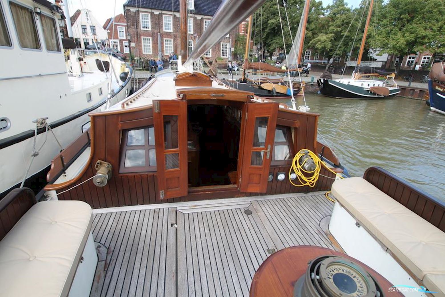 Traditional Platbodem