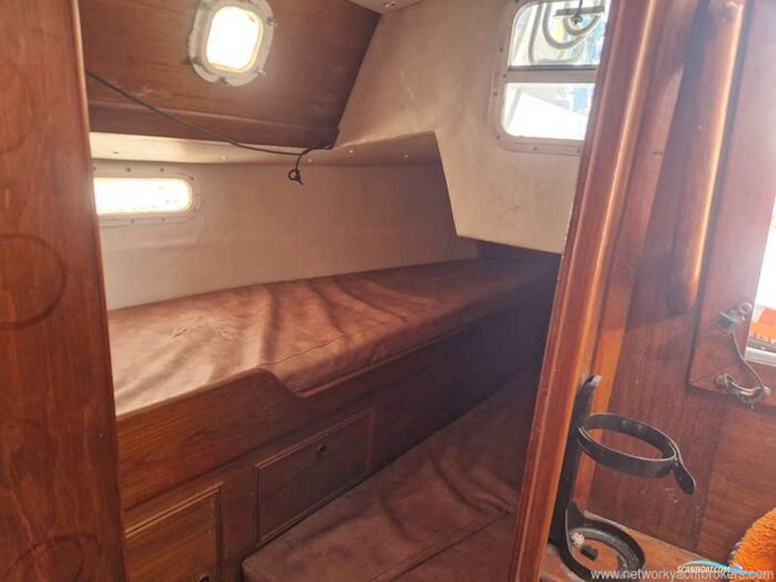 Trident Marine UK Warrior 40