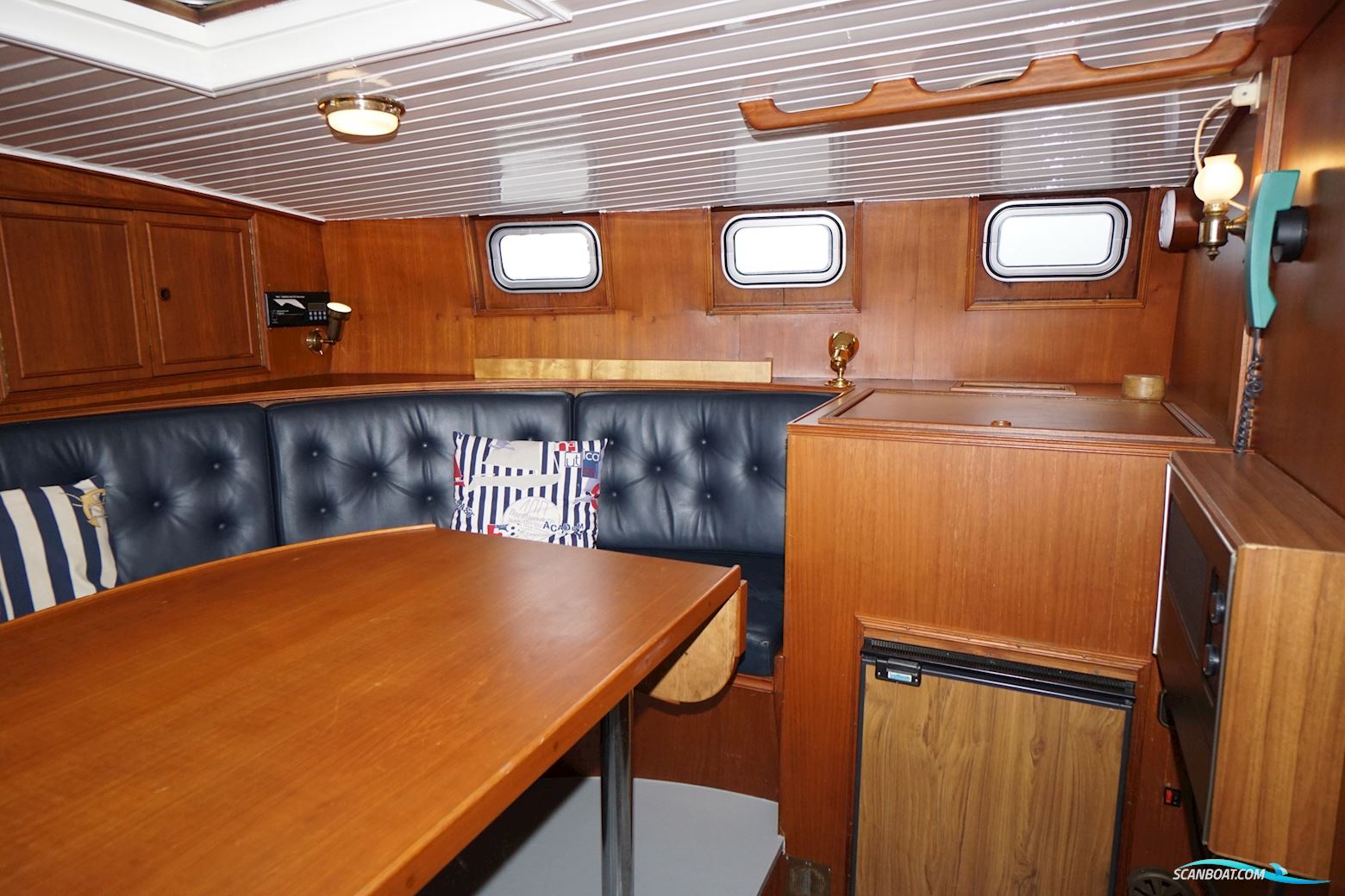 van de Stadt 44 Center Cockpit