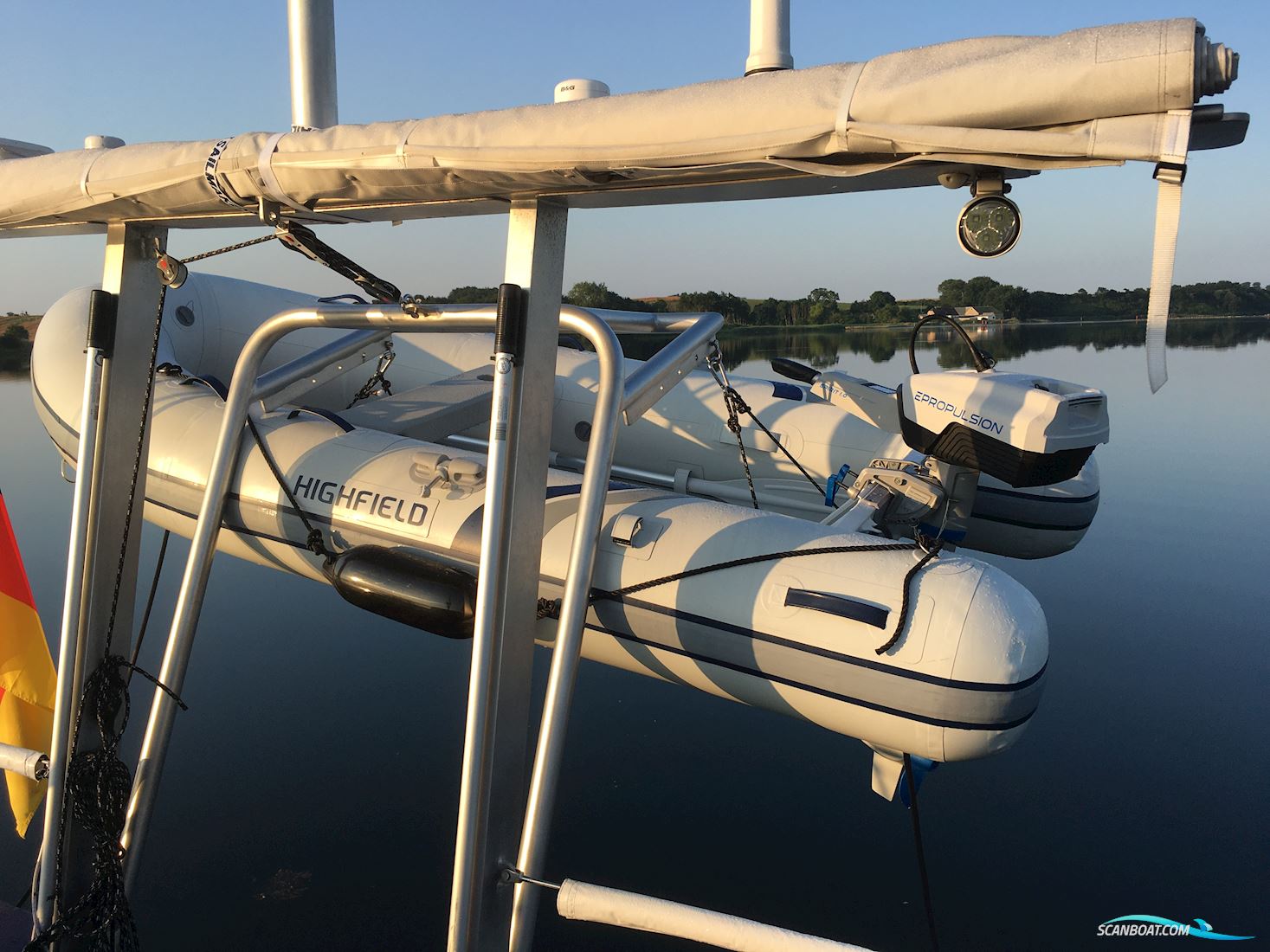 Viator Explorer 42 DS