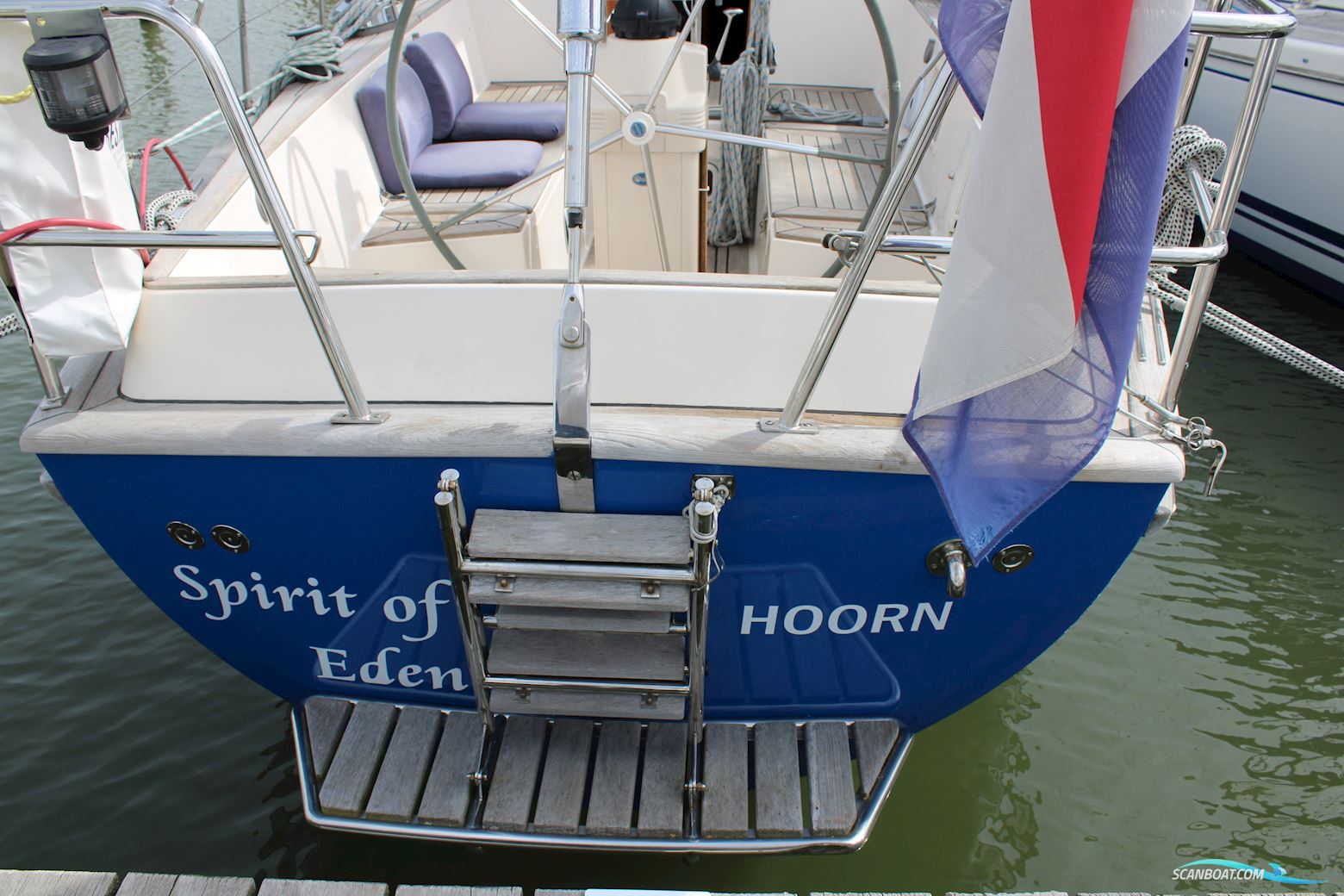 Victoire 1270 Decksaloon